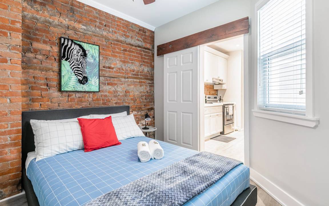 Central Hamilton Apartment | Apartment ∙ 2 bedrooms ∙ 6 guests