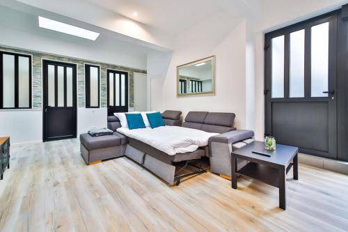 Montrouge Apartment | Apartment ∙ 3 bedrooms ∙ 8 guests