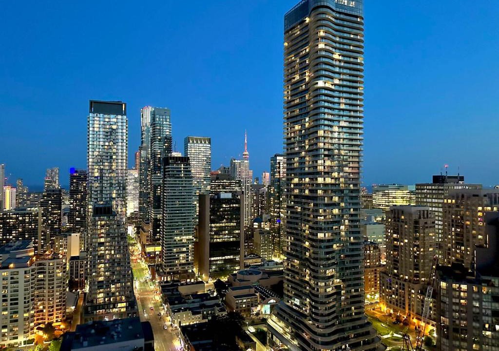 Grange Park Apartment | Apartment in heart of Toronto downtown
