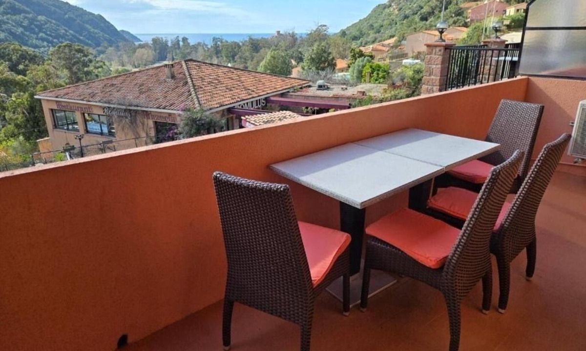Porto Apartment | Apartment PORTO-OTA, an exceptional village between sea and mountains