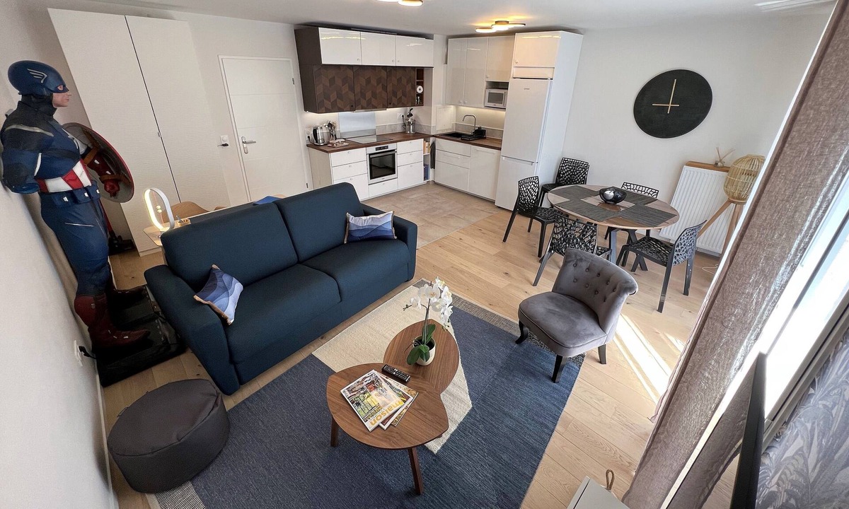 Chessy Apartment | Appartement 6 personnes, 5mn Disneyland Paris, Val d'Europe + Captain America +