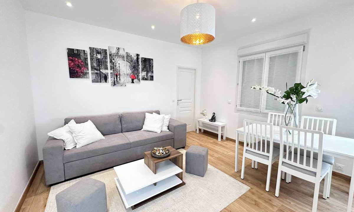 Aulnay-sous-Bois Apartment | Appartement Cosy Proche Paris - Parking Gratuit