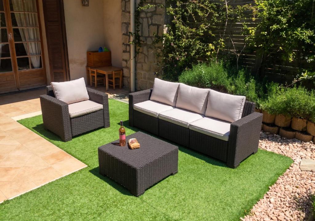 Isolella Apartment | Appartement confortable à Pietrosella avec terrasse privée
