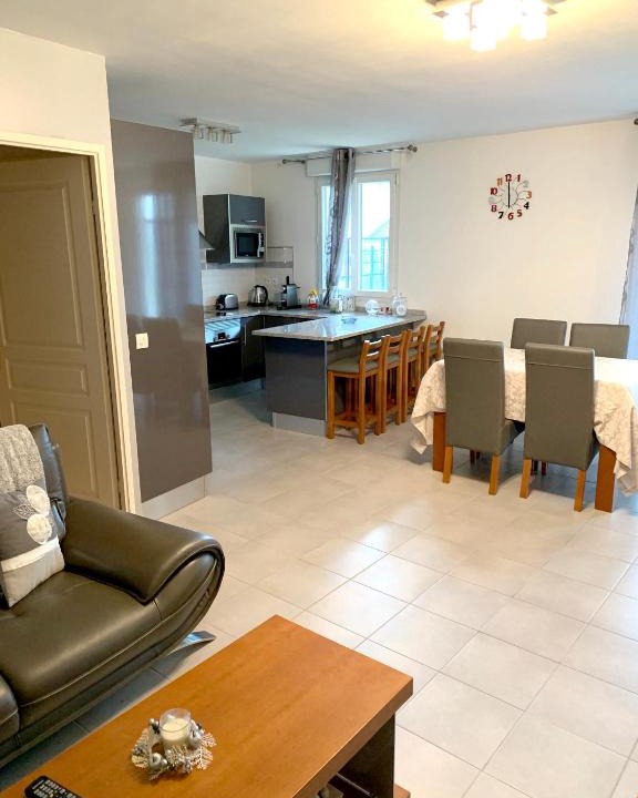 Bagnolet Apartment | Appartement de 2 chambres avec terrasse et wifi a Bagnolet