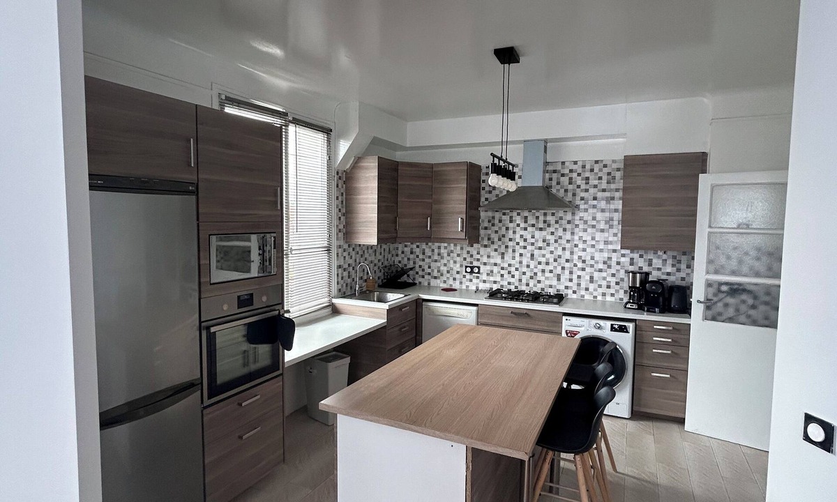 Le Bourget Apartment | Appartement Spacieux - Le Bourget