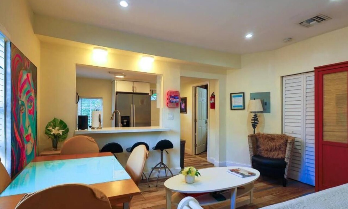 Little Haiti House | Artful 3BR Oasis in little Haiti Miami