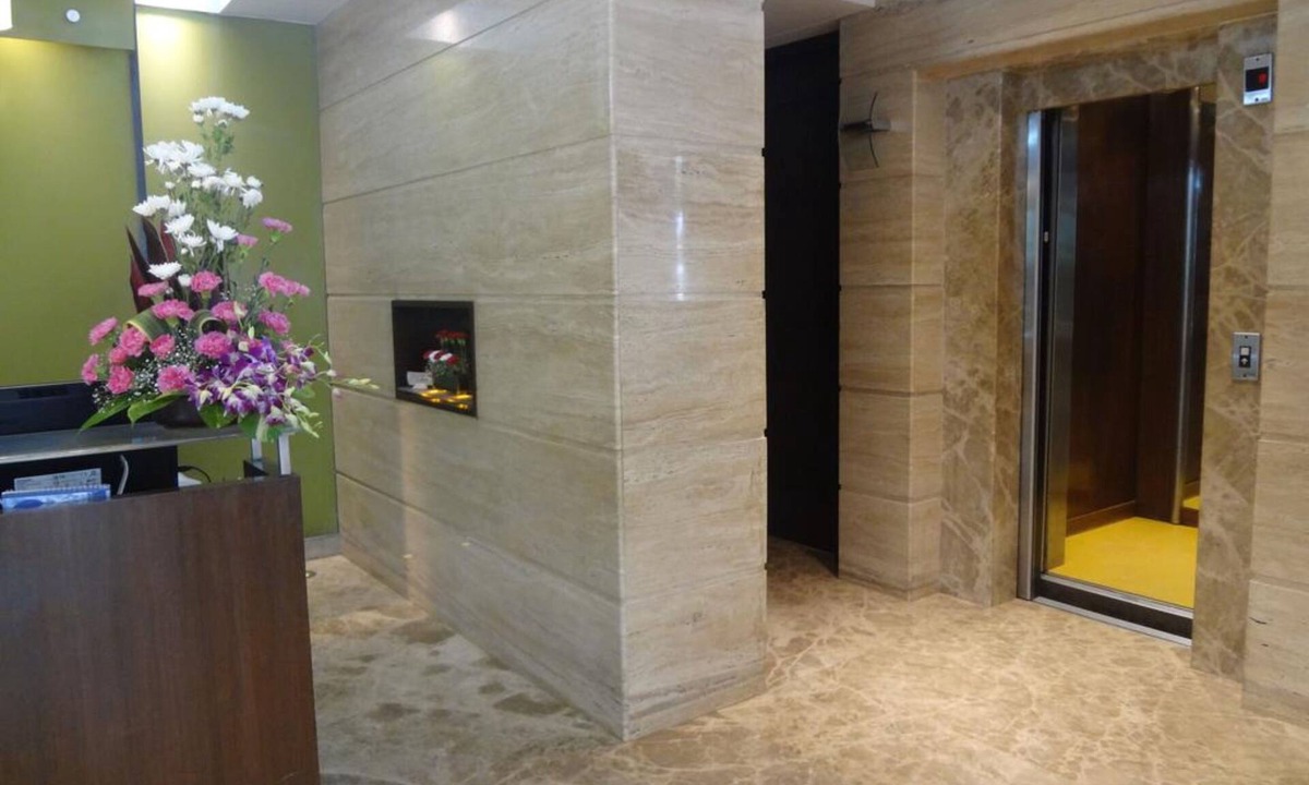 Wellington Pier Hotel | Ascot Hotel