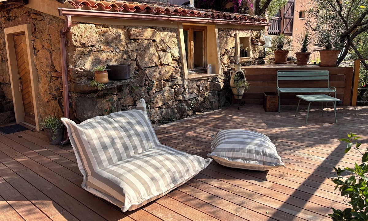 Porto Bed & Breakfast | At Casetta, a suspended moment in a green setting