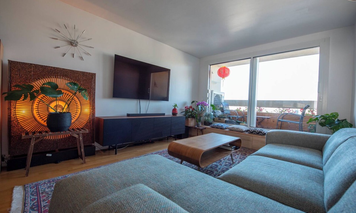 Quartier de l'Horloge Apartment | Attica, 2BR/2BA, 4 people