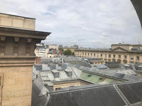 Quartier de la Monnaie Apartment | Au cœur de saint Germain des pres