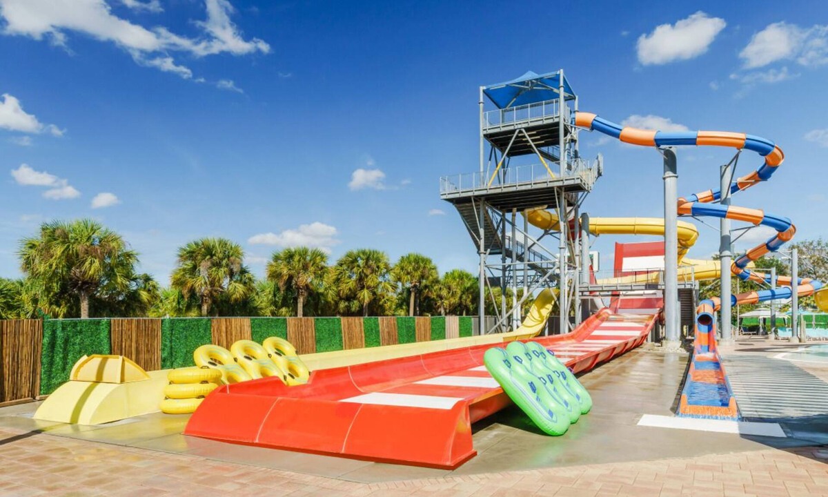 Southwest Orlando Resort | Awesome Waterpark Getaway! Pool, Restaurant, Close To Universal Studios Orlando