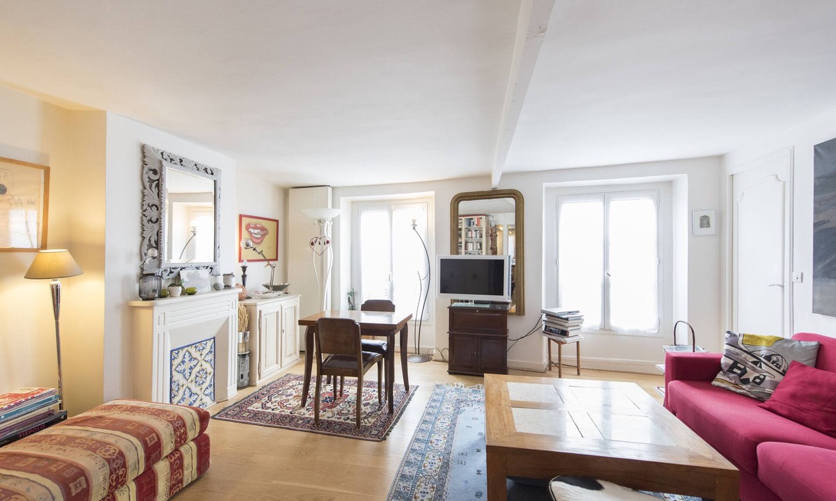 Batignolles Apartment | Batignolles Balcony, by Veeve