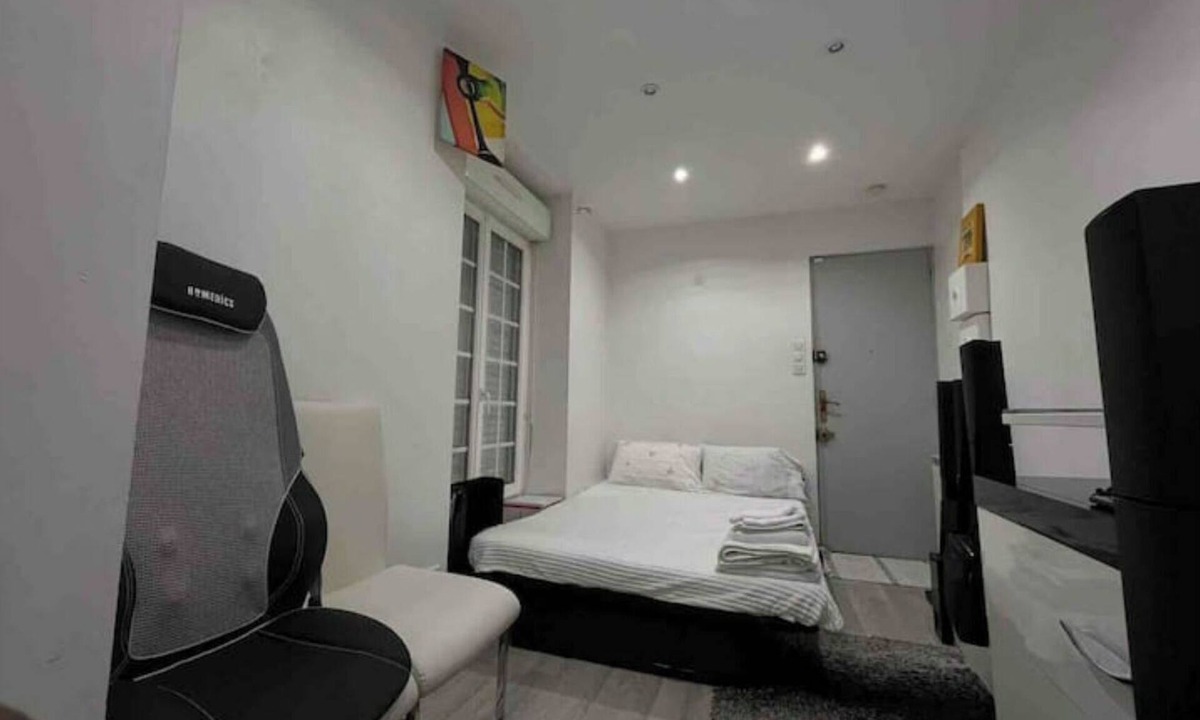 Saint-Mande Apartment | Beau Studio Tout Confort