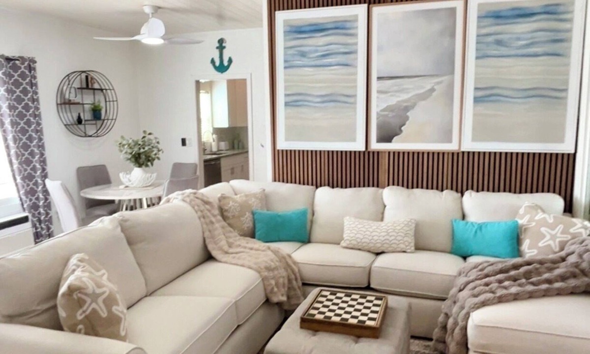 Fort Pierce Villa | Beautiful 2-Bedroom Walk to Beach/Restaurants