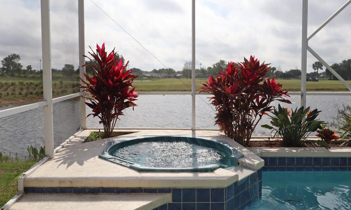 Ridgewood Lakes House | Beautiful 5 Bedroom home near Disney World
