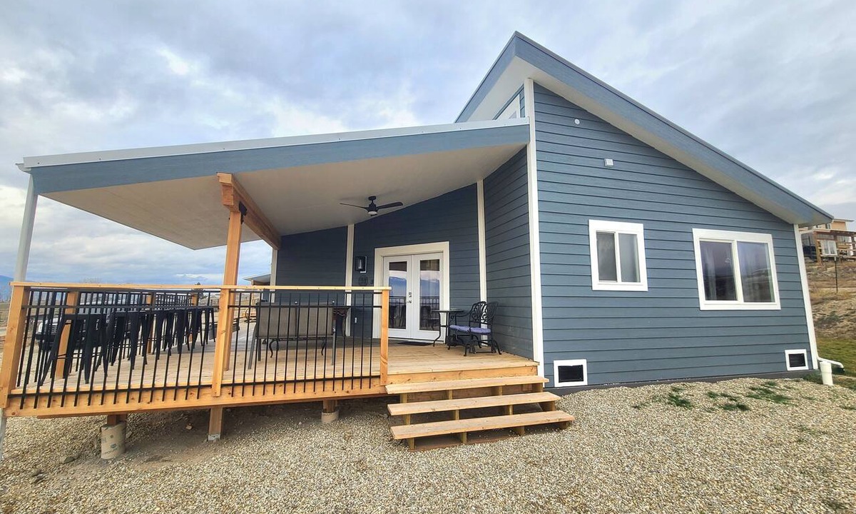 Stevensville House | Beautiful mountain view retreat family friendly