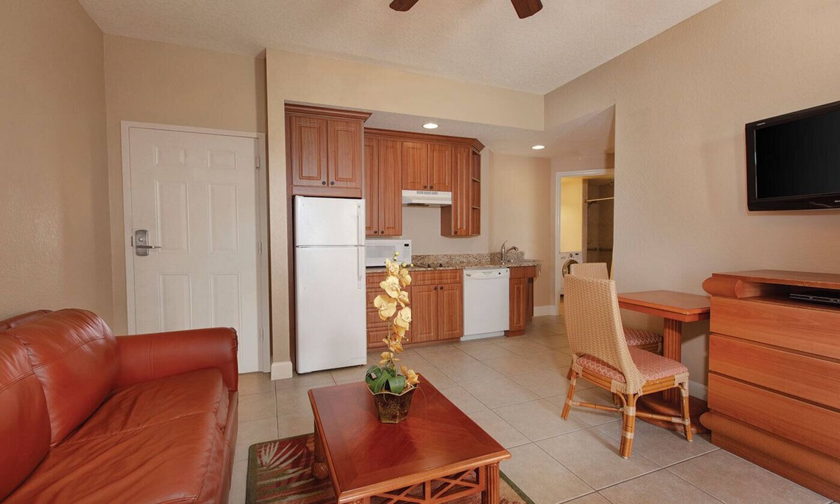 West Kissimmee Condo | BEAUTIFUL RESORT STUDIO NEAR DISNEY