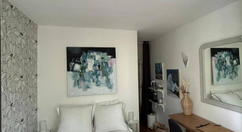 Champignol Bed & Breakfast | Bed and breakfast ∙ 2 guests