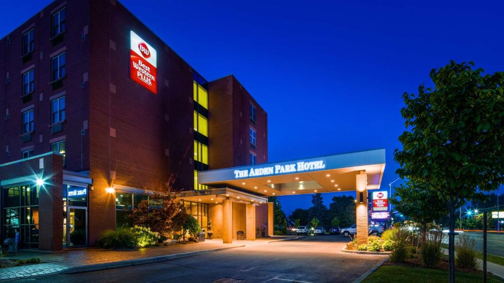 Stratford Hotel | Best Western PLUS The Arden Park Hotel