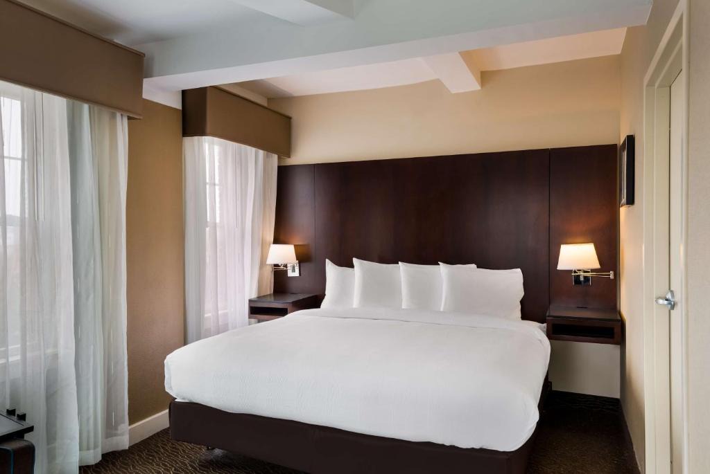 Downtown Syracuse Hotel | Best Western Syracuse Downtown Hotel and Suites