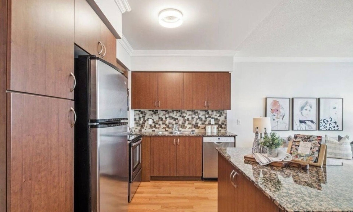 Humber Bay Condo | Beyond The Sea Views Of the West