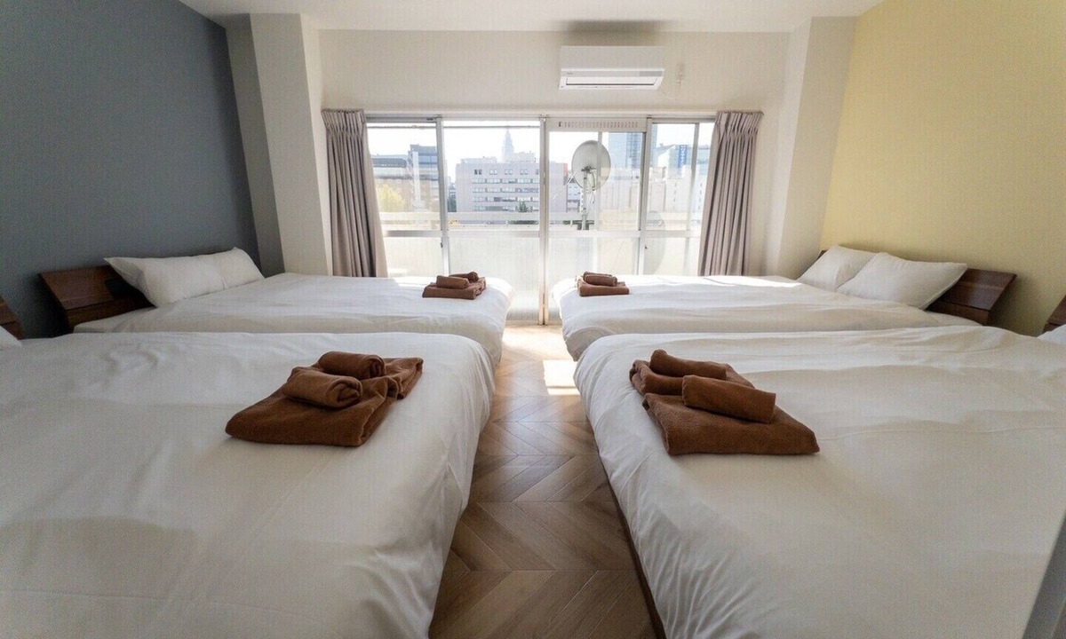 Kabukicho Apartment | Bigger Room｜3 Bedroom Maxim 16 ppl | 8 Queen Beds｜Golden Gai & Kabukicho | 90㎡
