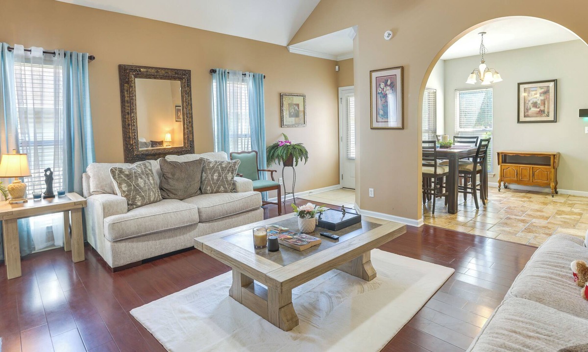 New Castle House | Birmingham Home w/Yard - 15 Mi to Downtown!