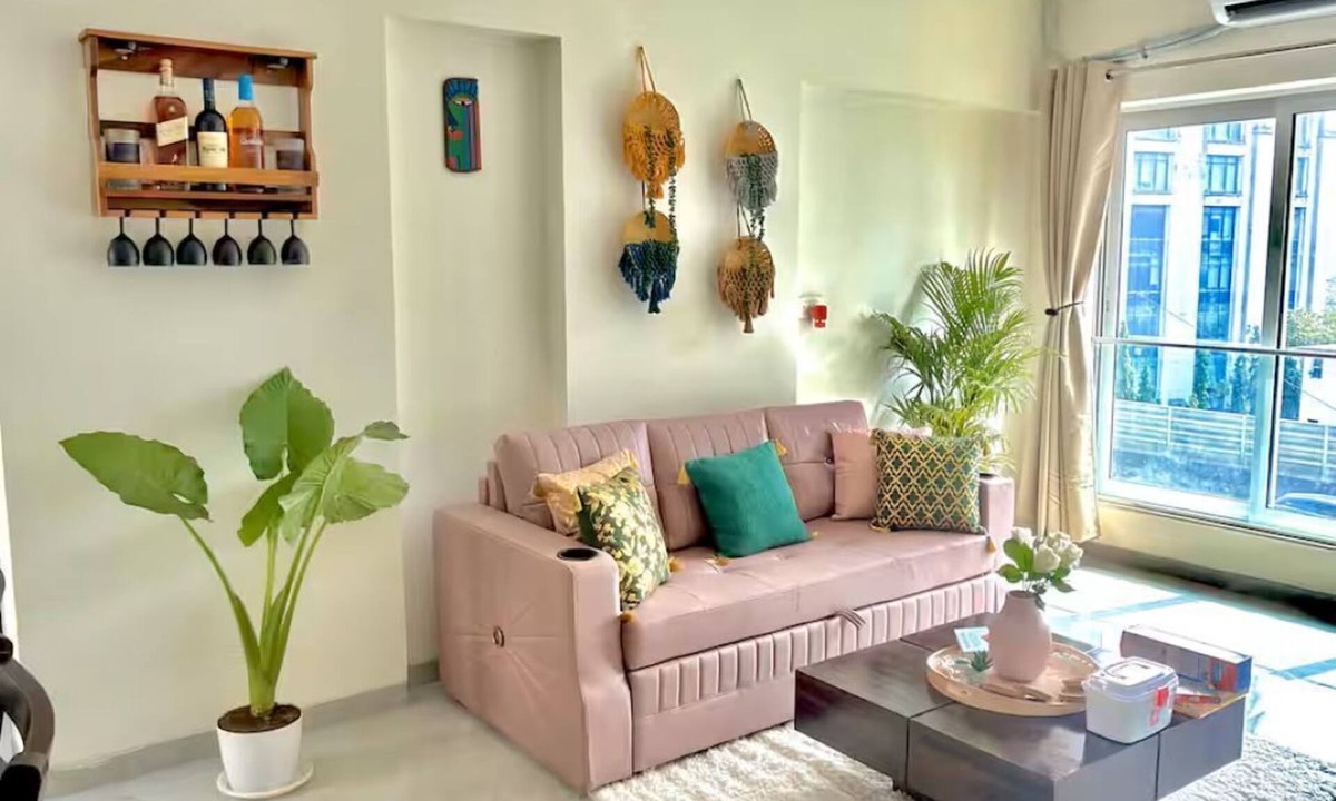 Kalina Apartment | Blush Boulevard 2BHK near BKC/Jio/Gym Access