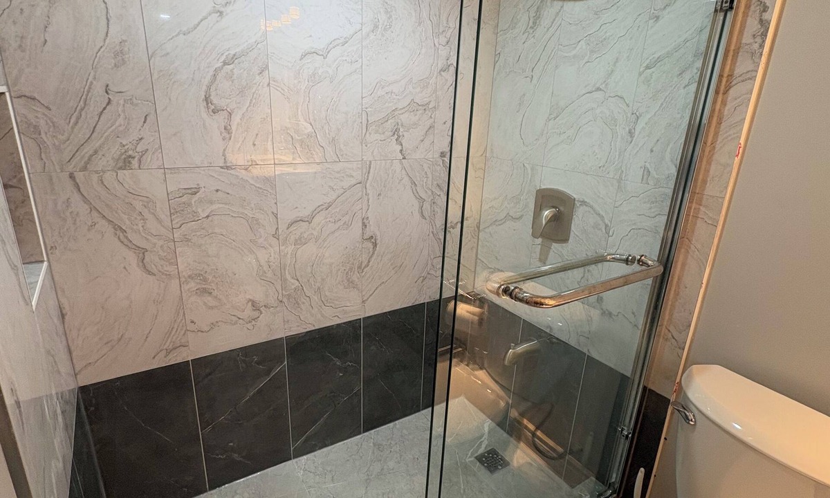 Bramalea House | Brand new 1 bedroom Fully Furnished apartment