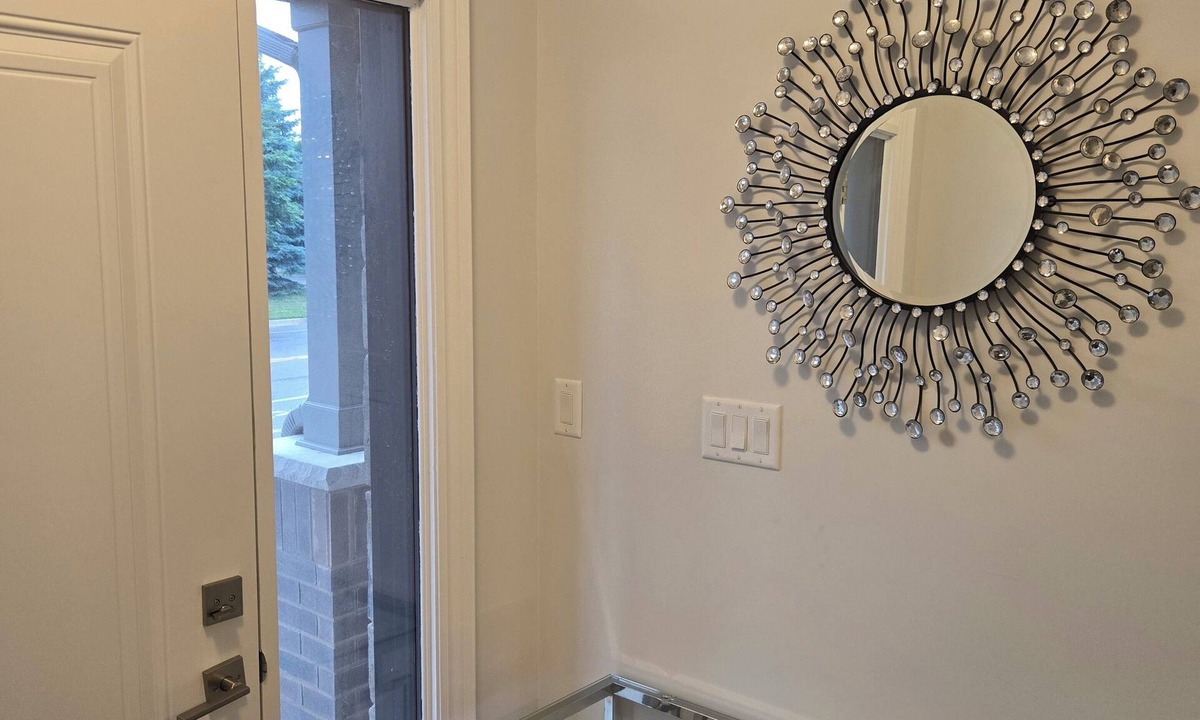 West Oak Trails House | Brand new Modern 4 Bedroom Home in prestigious Oakville community
