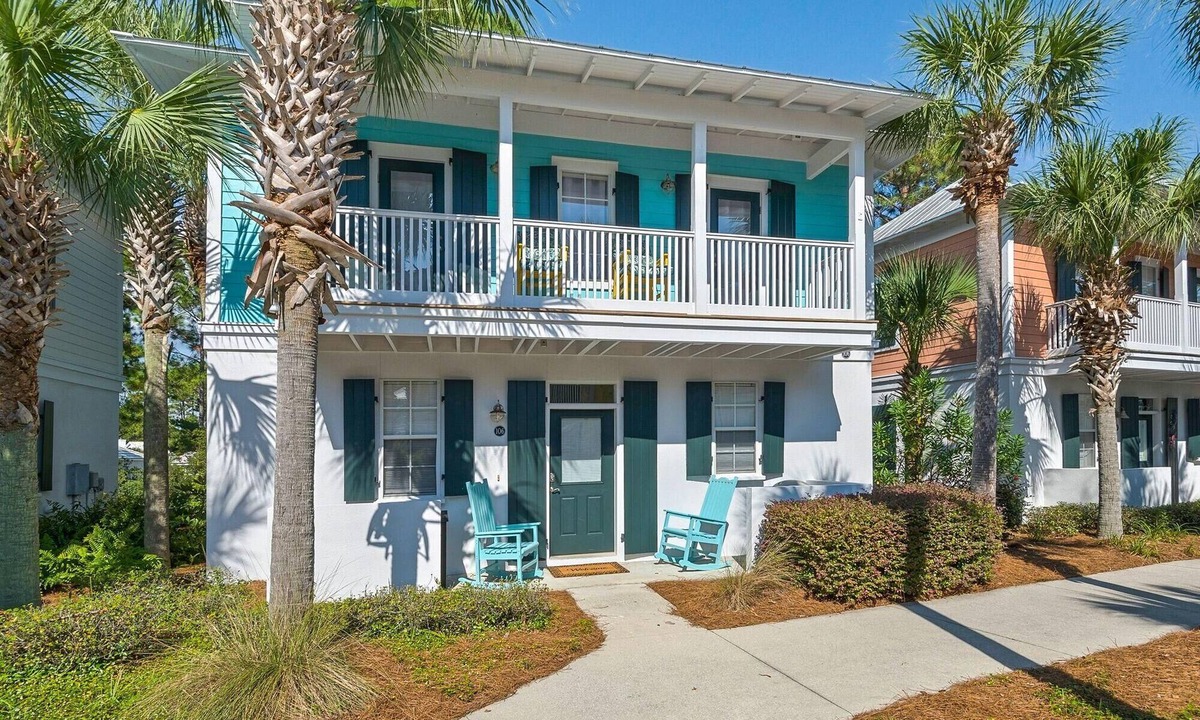 Seagrove Beach House | BUNGALOWS @ SEAGROVE! Near the Beach! Community Pool!