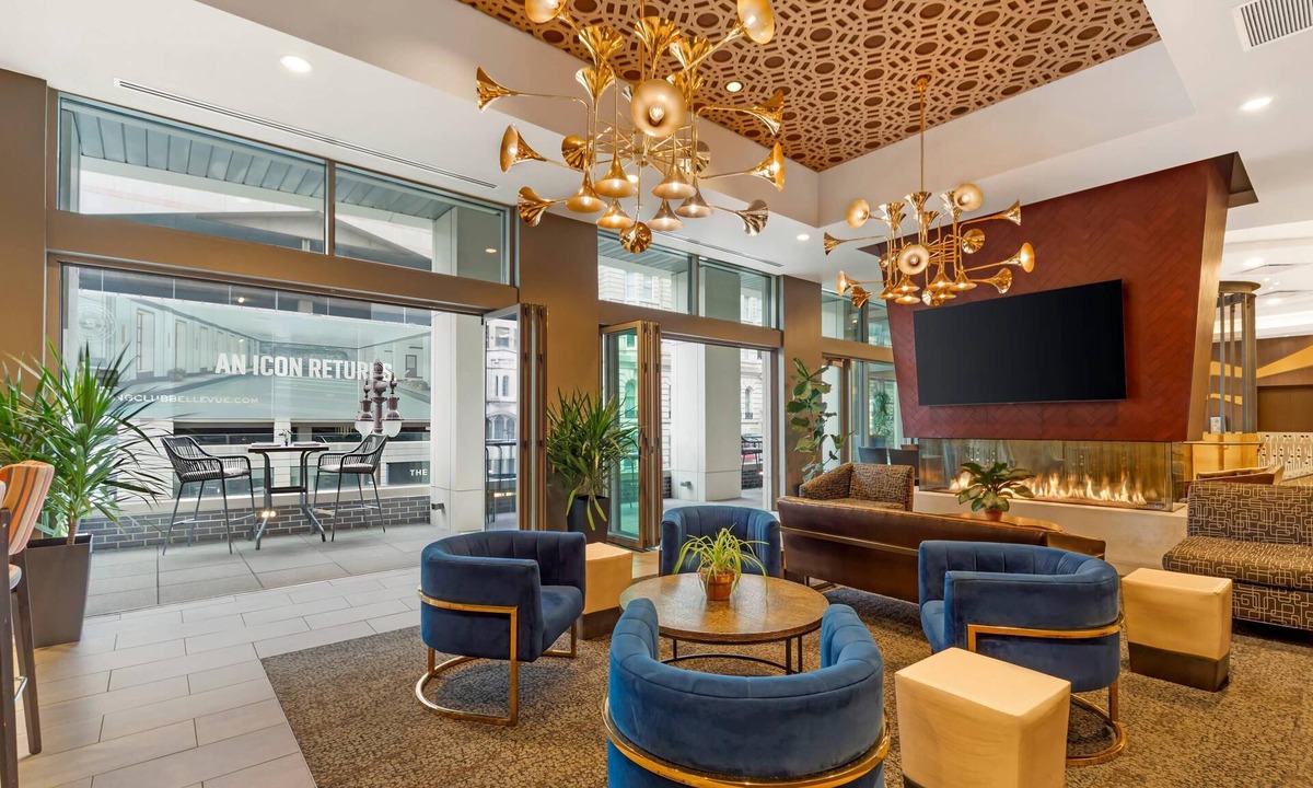 Gayborhood Hotel | Cambria Hotel Philadelphia Downtown - Center City