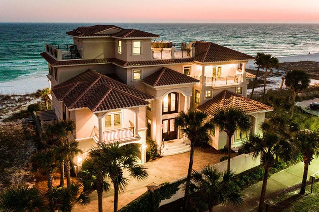 Fort Walton Beach - Destin House | Capitano by Five Star Properties