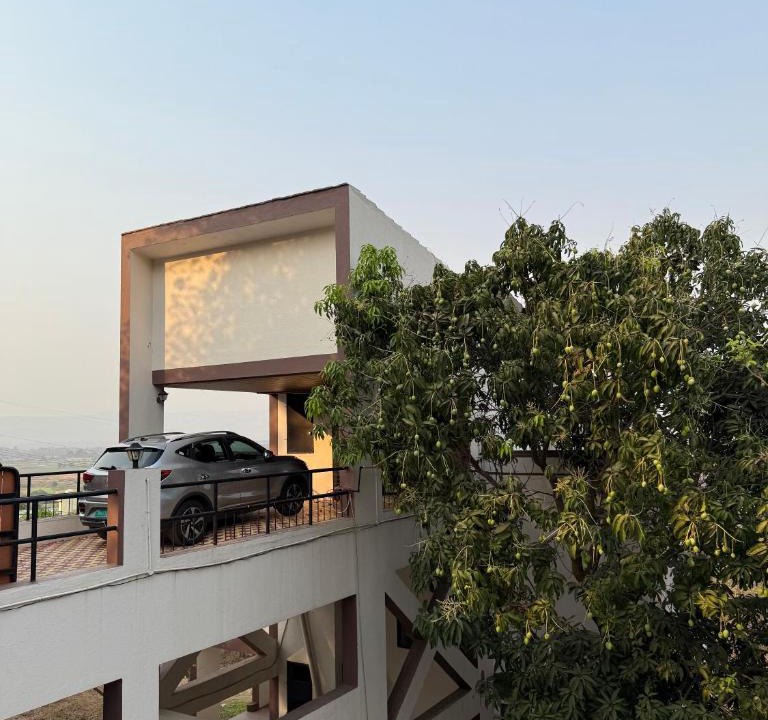 Wadgaon Villa | Casa Pathar
