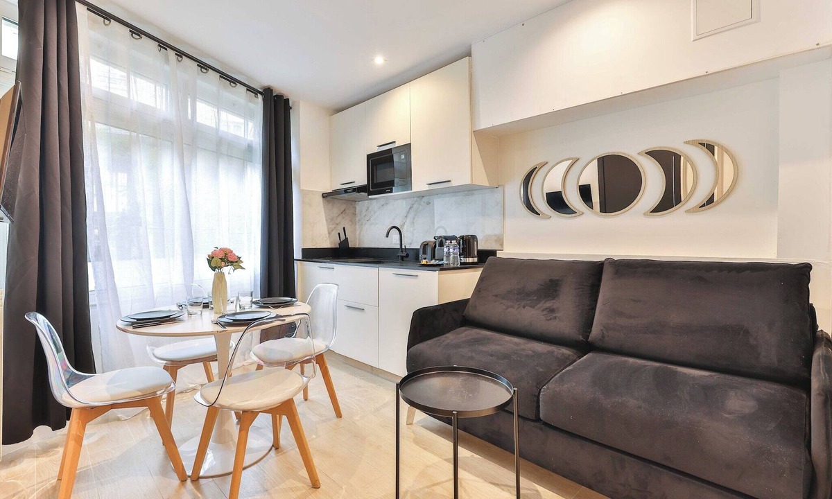 Val-de-Grace Apartment | Center of Paris in Jardin Luxembourg