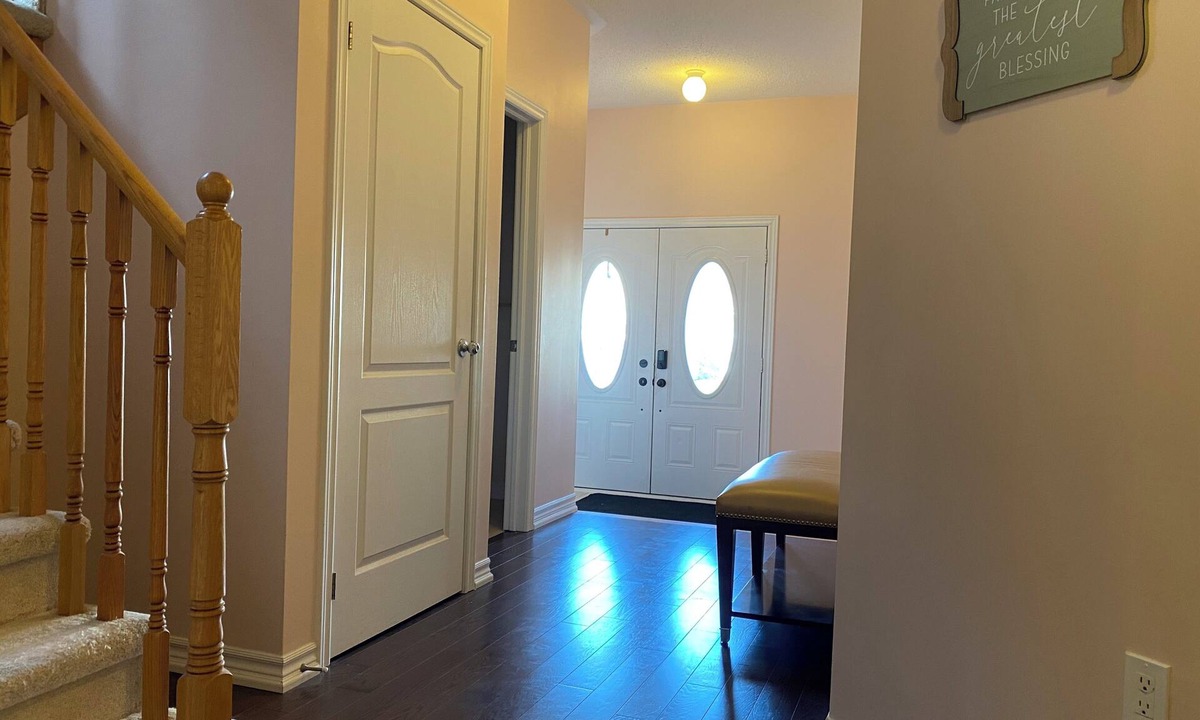 Shelburne House | Charming 4-bedroom house with WiFi and AC in peaceful Shelburne
