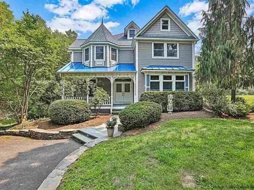 New Paltz House | Charming Country Home with Hot Tub, Pond & Creek