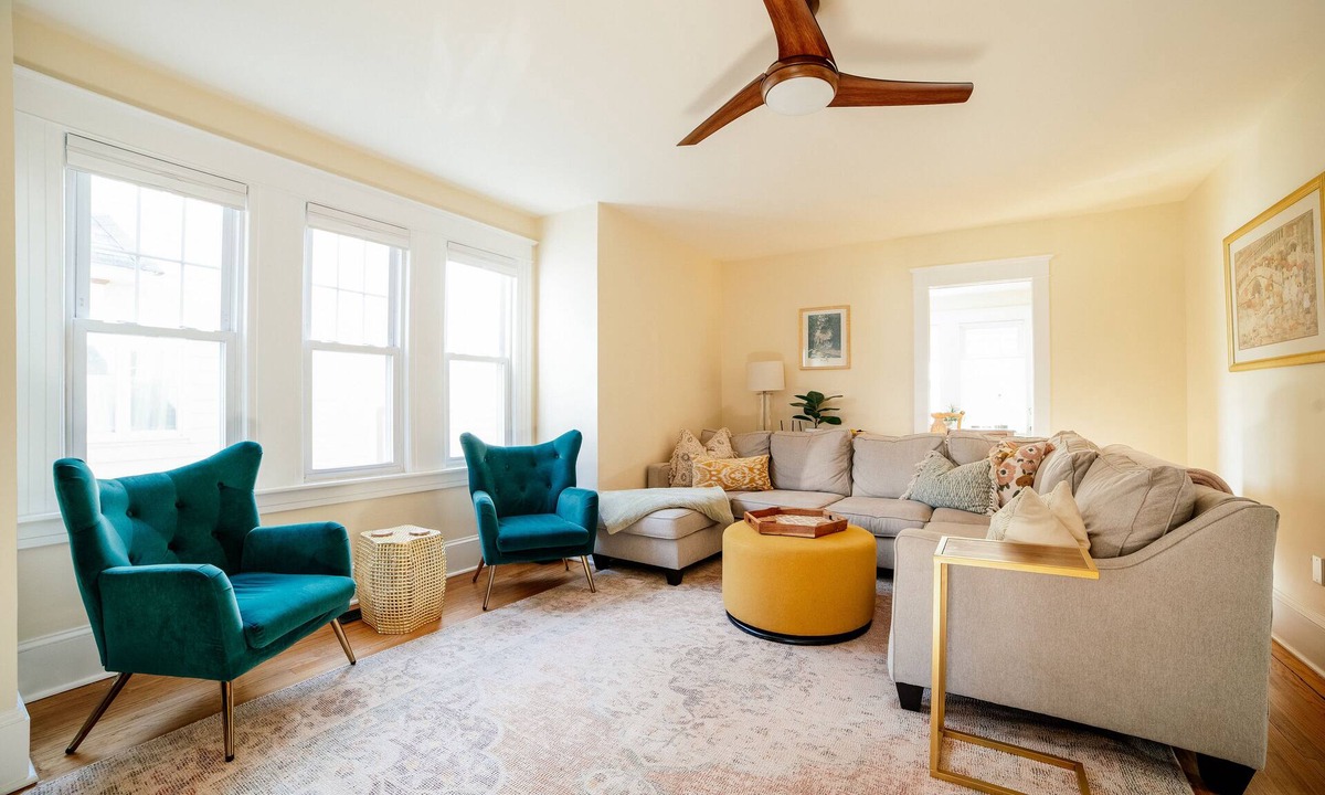 Poughkeepsie House | Charming Craftsman Home - Near Vassar, Marist