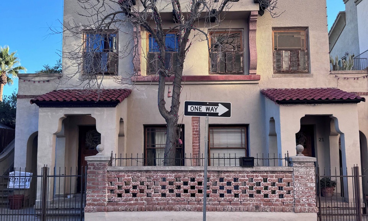 Downtown Tucson Apartment | Charming Historic Downtown Apartment, One Bedroom, with Enclosed Patio