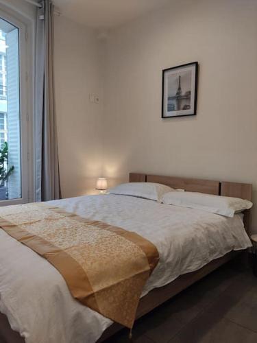 Sorbonne Apartment | Chez nous et Chez vous STUDIO