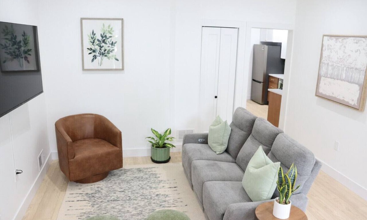 Montclair Apartment | Chic 2BR w/Urban Patio + Walk to NYC Transit