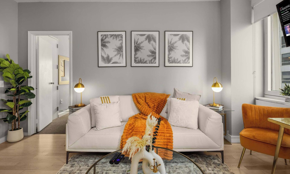 Central New York City Apartment | Chic NYC Retreat | Beside Broadway & Iconic Sights