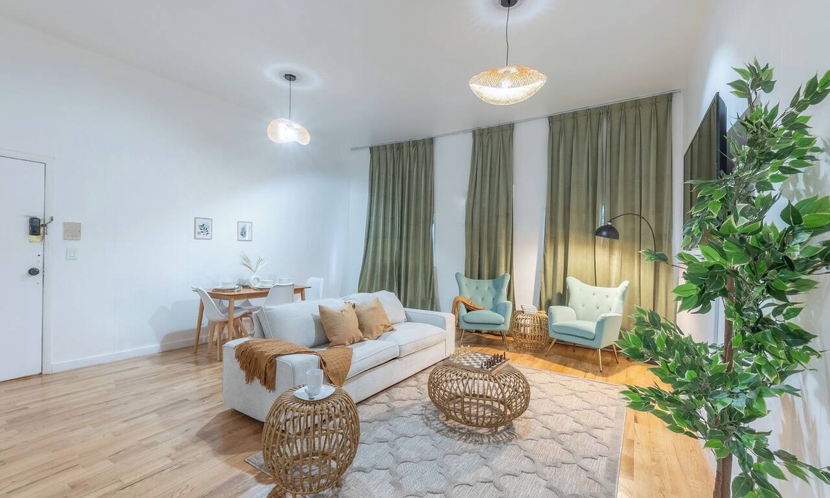 Hoboken Apartment | City Escape with 2 Bath, 10 beds, We Pay Back Half Parking Cost ✨10% OFF 7 days