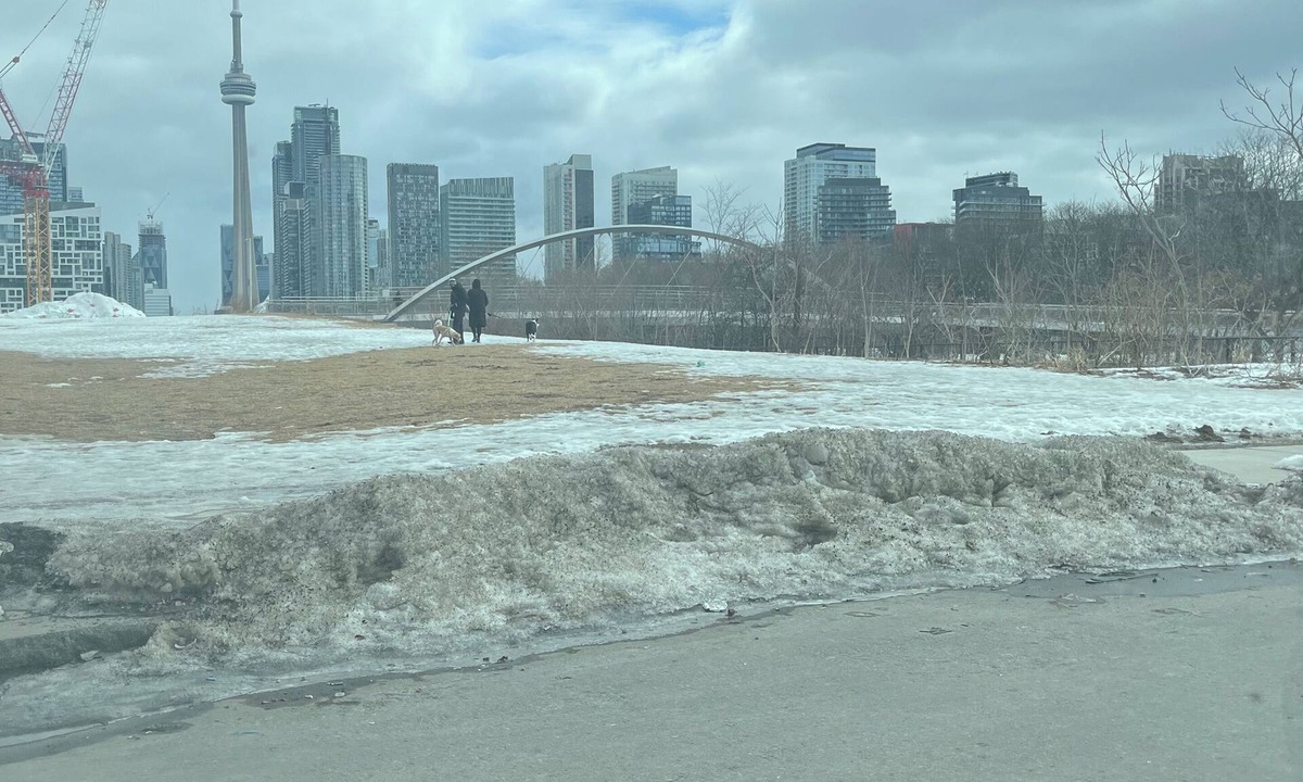 King West Village Condo | CityView Toronto CN Tower Waterfront