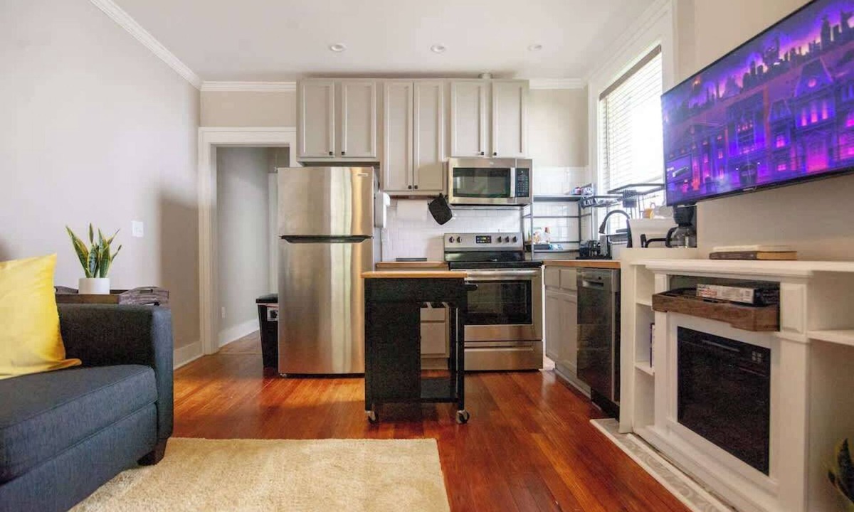 Montgomery House | Civil Rights Trail Townhome - Near Historic Sites