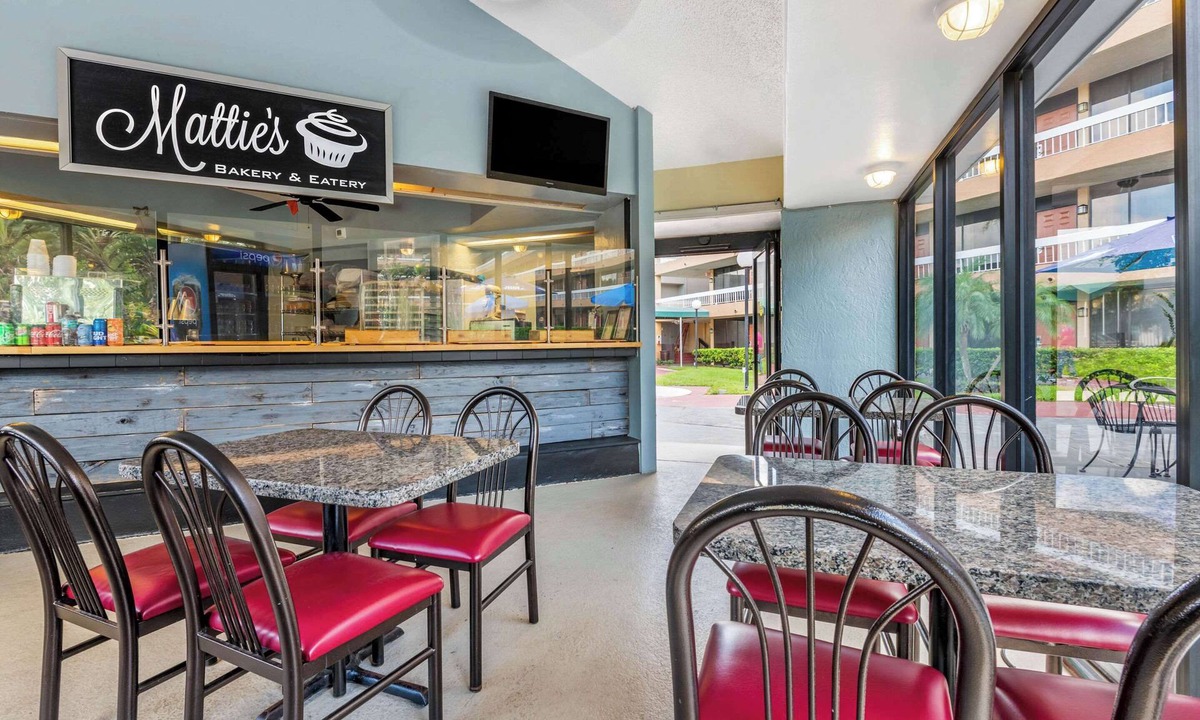 Florida Central Atlantic Coast Hotel | Clarion Inn Orlando International Drive - ICON Park