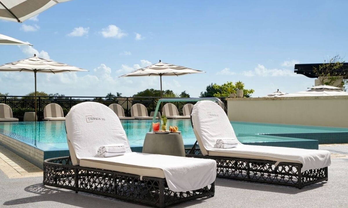 Coral Gables House | Close to Coconut Grove! 4 Relaxing Units, Onsite Parking! Pets are Allowed!
