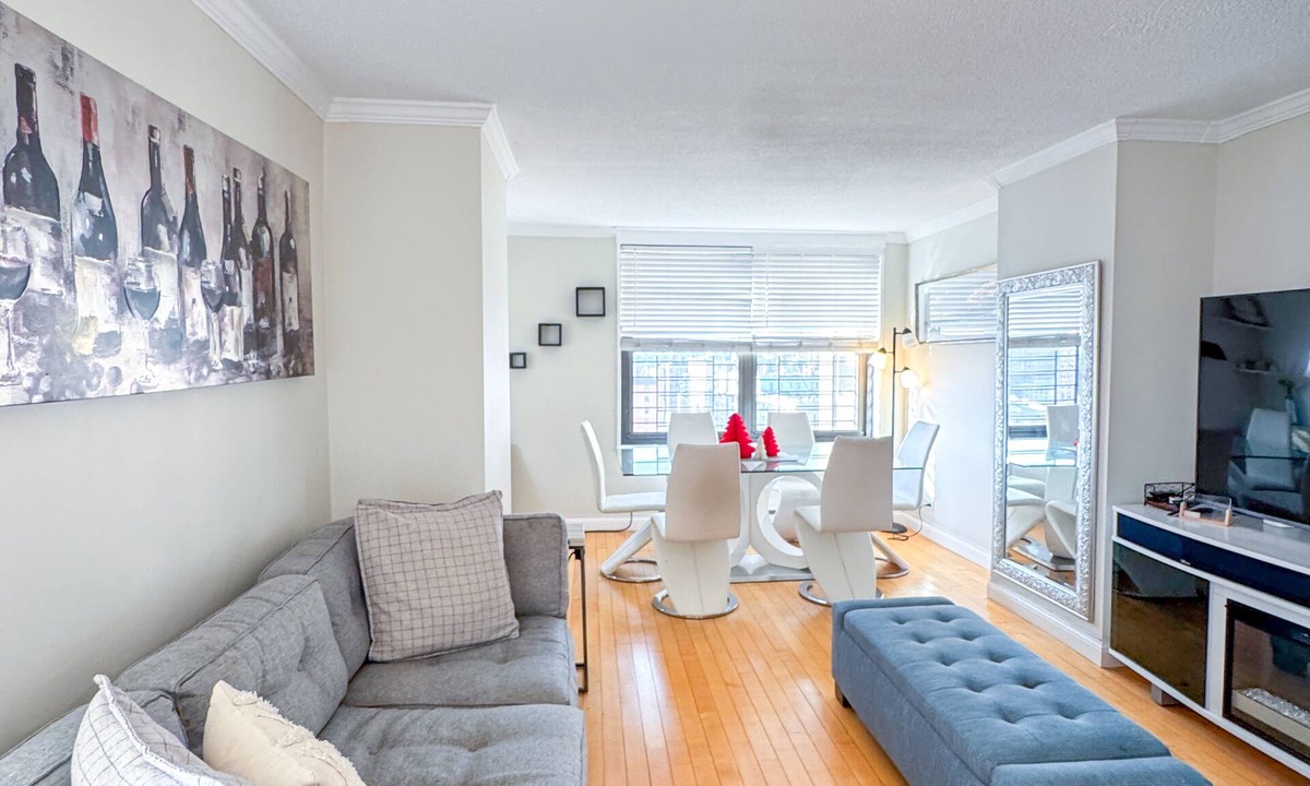 Manhattan Valley Apartment | Colombia University 3Bedroom 1 1/2 Bath Across Cathedral of St. John the Divine