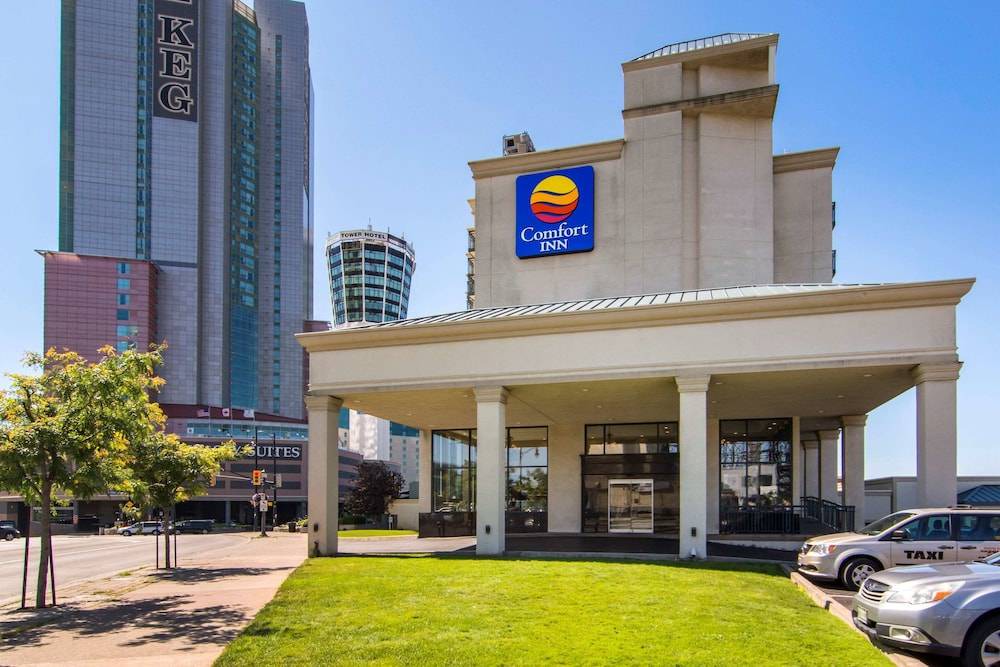 Fallsview Hotel | Comfort Inn Fallsview
