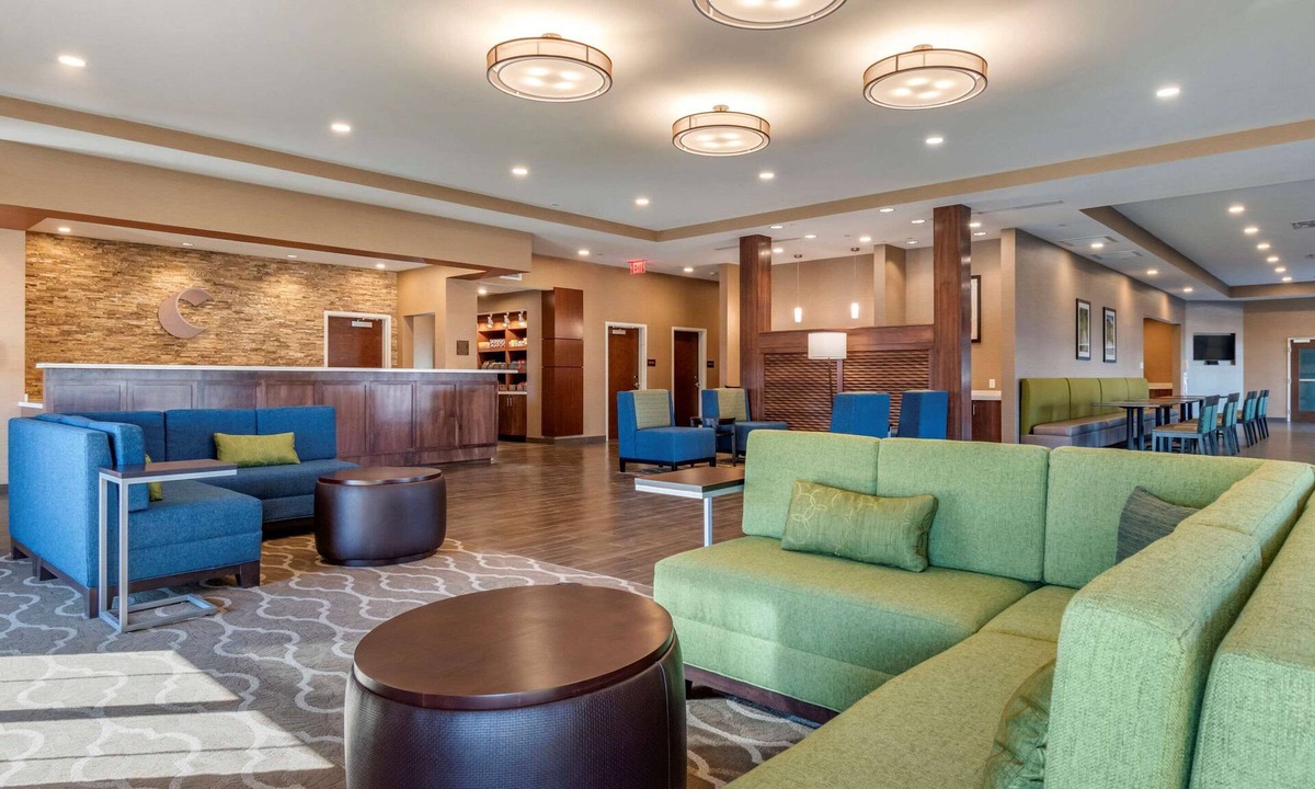 Camp Hill Hotel | Comfort Suites Camp Hill-Harrisburg West